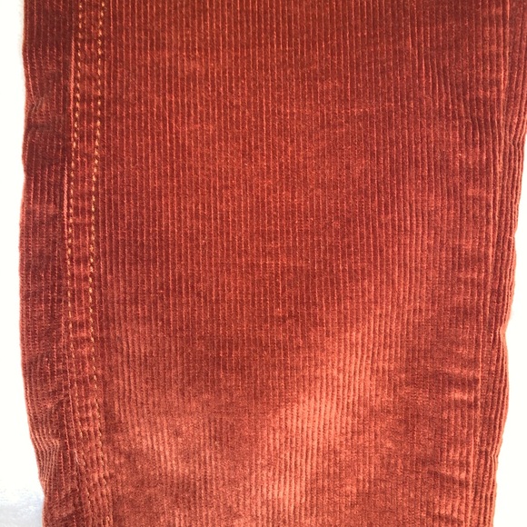 Corduroy Levi’s Jeans - Picture 3 of 6